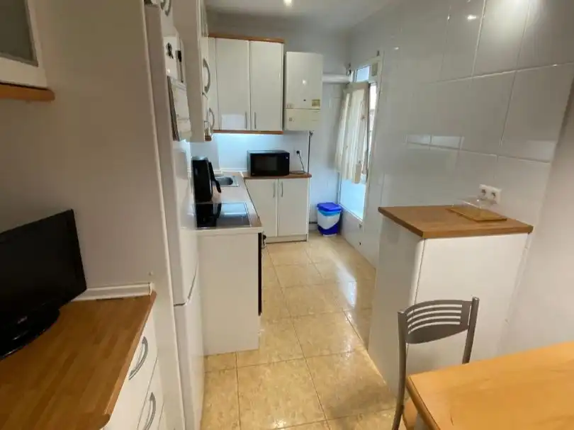 Cocina de Piso para compartir en Bilbao  con Calefacción, Amueblado y Balcón