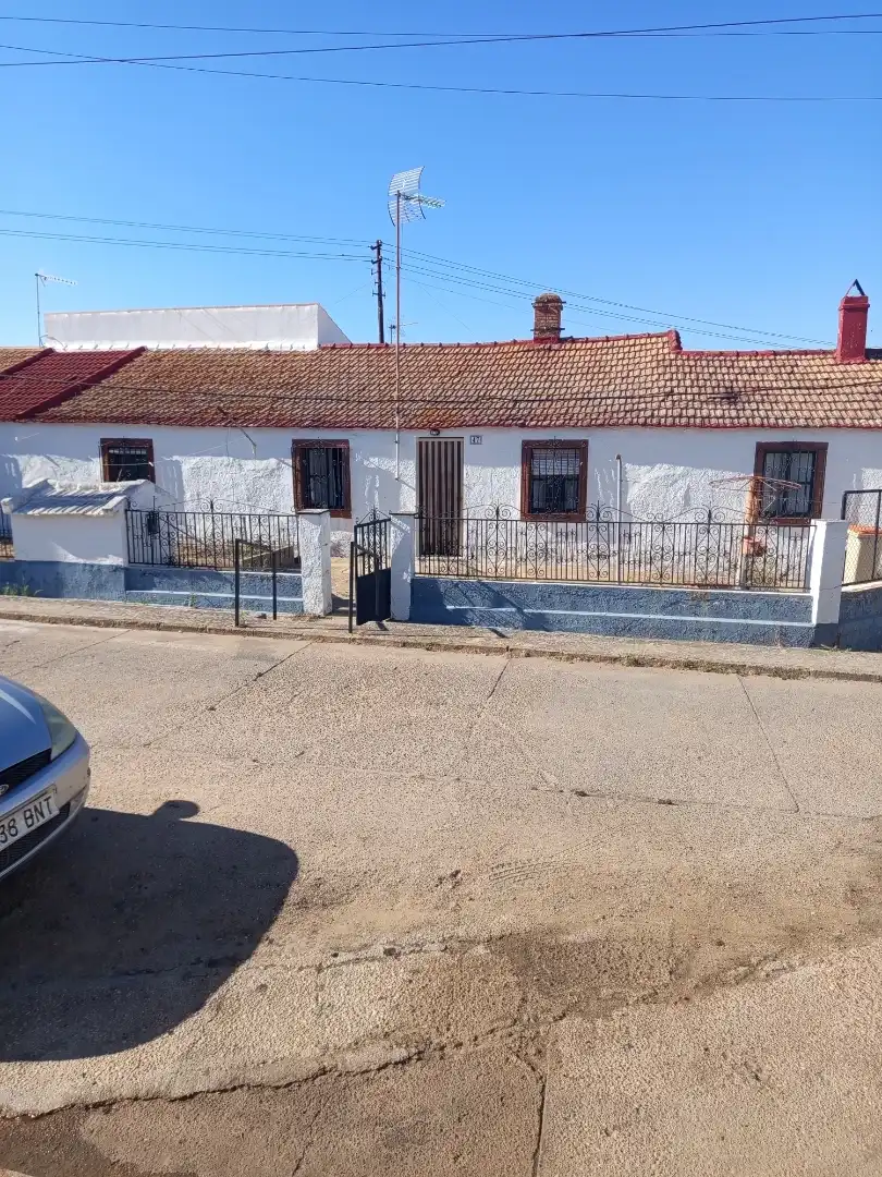 Detached homes for sale in Calle Luciano Escobar, 47, Tharsis Exterior view of Detached homes for sale in Alosno with Private garden, Terrace and Furnished