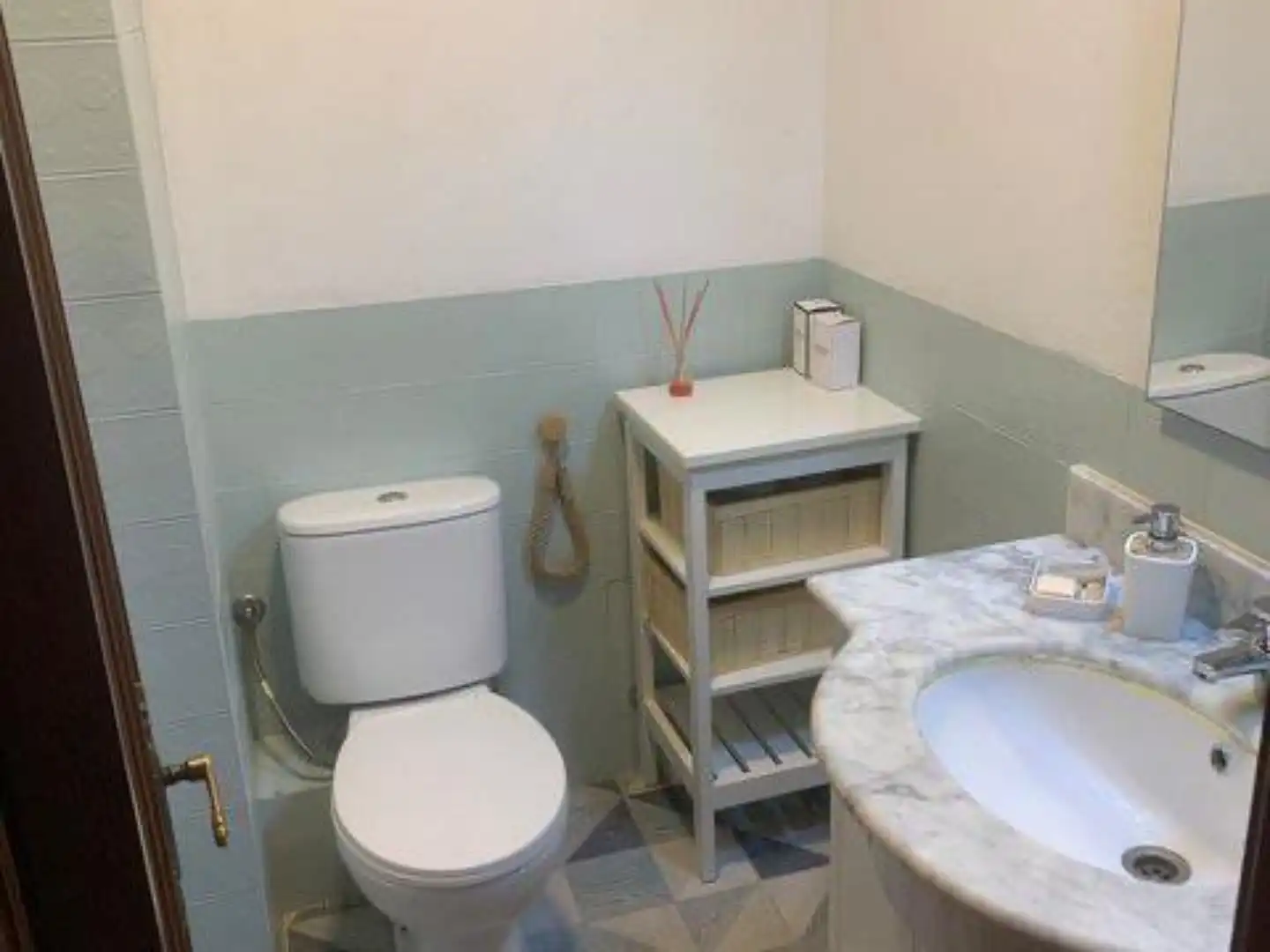Flat for rent in Carrer Pintor Pinazo, 4, Ayuntamiento - El Salvador Bathroom of Flat for rent in Godella with Terrace