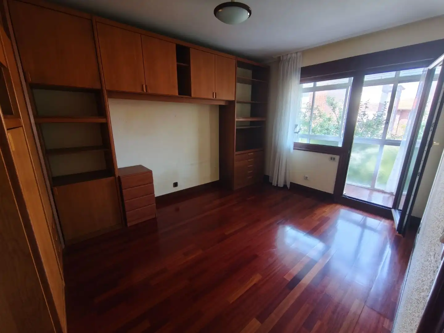 Piso en venta en Puerto de Orduña Kalea, 11, Santa María de Getxo Habitación de Piso en venta en Getxo