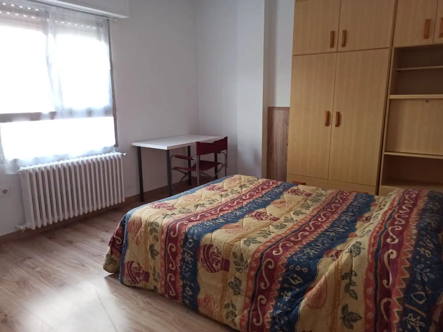 Wohnung zur Miete in Calle Doctor Fleming, 28, Albacete Capital Schlafzimmer von Wohnung zur Miete in Albacete Capital mit Balkon
