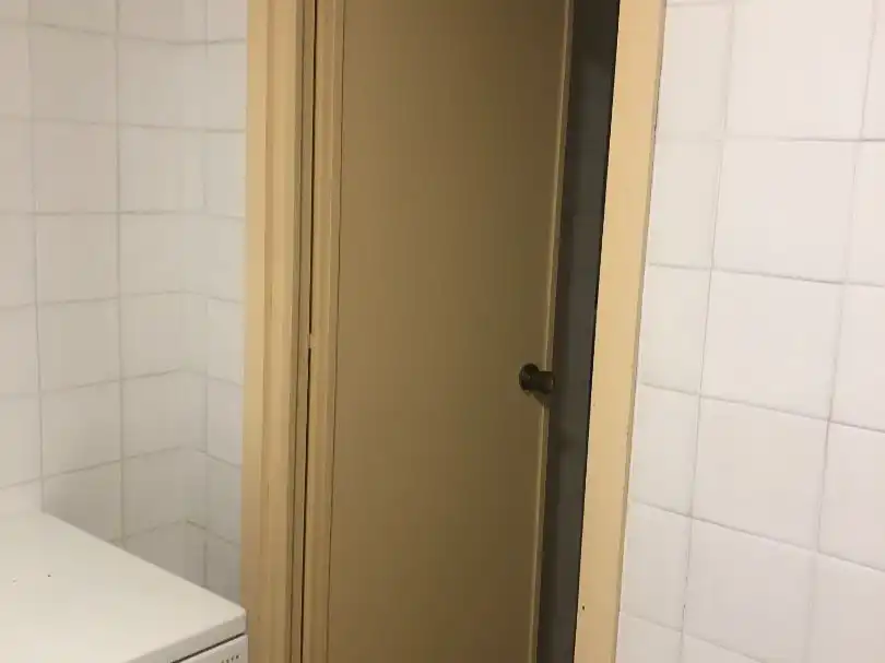 Bathroom of Flat for rent in Cuenca  with Heating, Terrace and Furnished