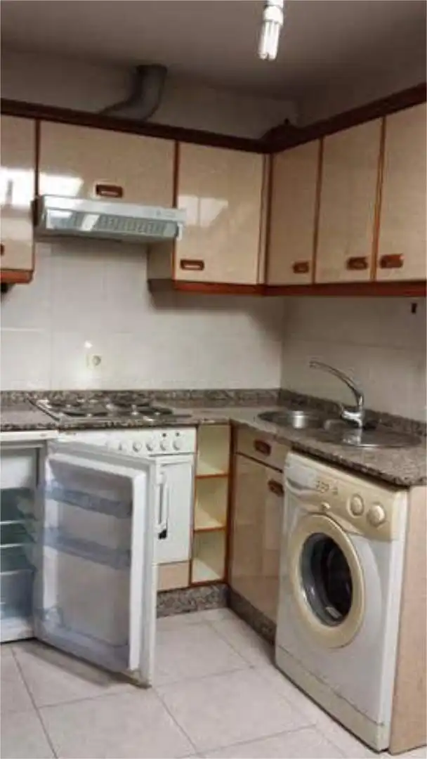 Attic for rent in Conxo Kitchen of Attic for rent in Santiago de Compostela with Heating and Furnished