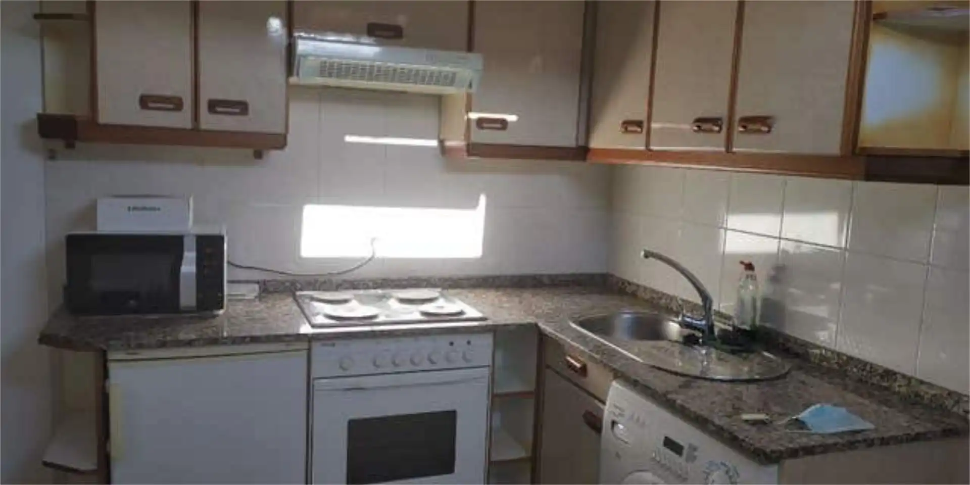 Attic for rent in Conxo Kitchen of Attic for rent in Santiago de Compostela with Heating and Furnished