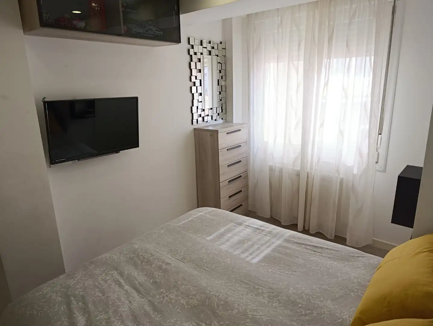 Bedroom of Flat for sale in Burgos Capital