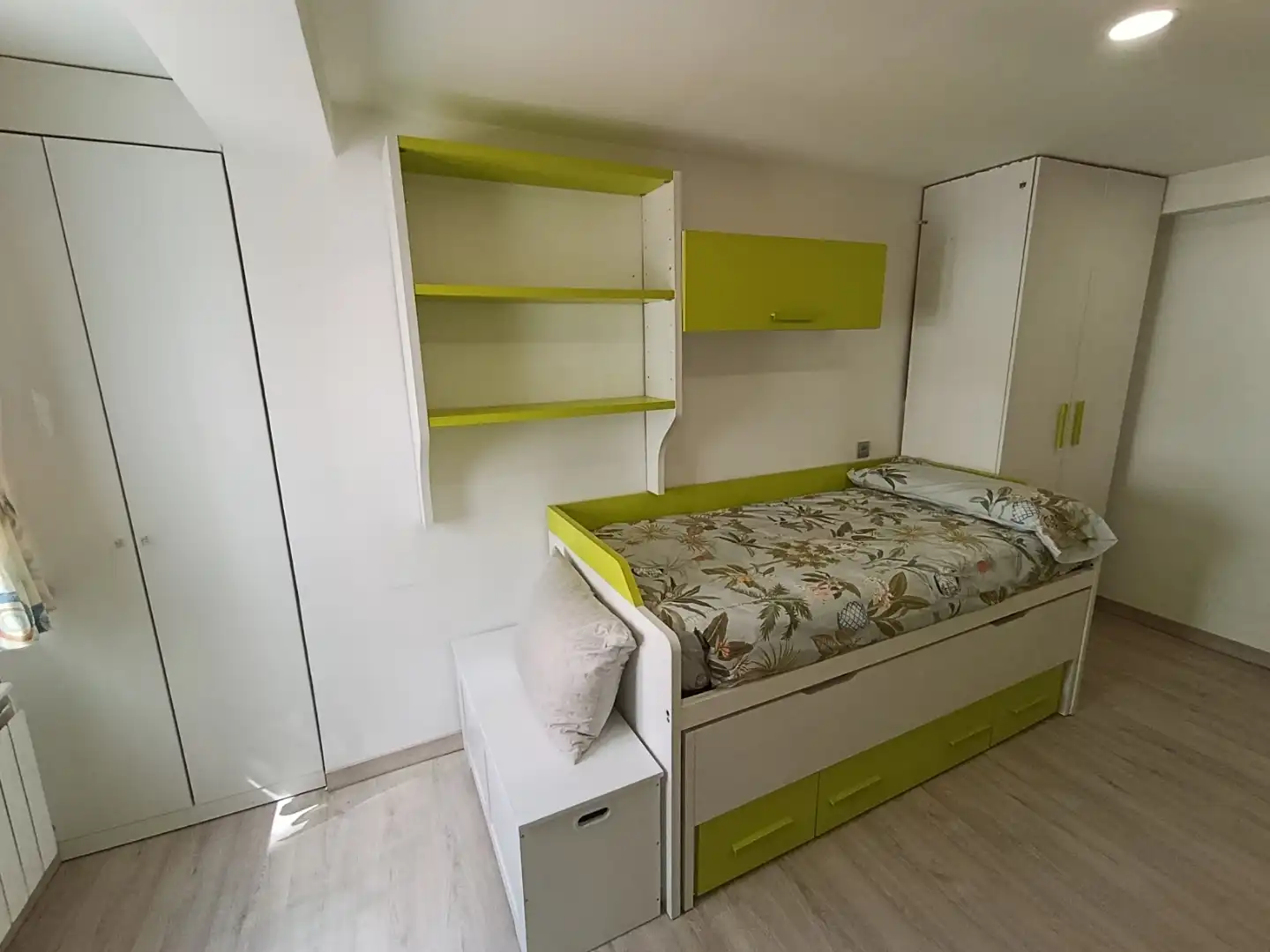 Bedroom of Flat for sale in Burgos Capital