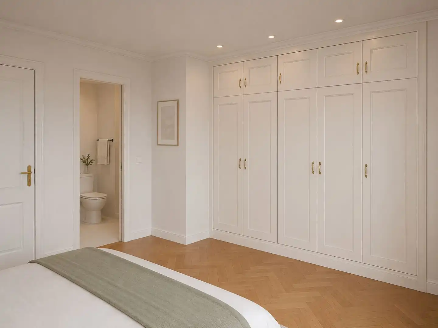 Schlafzimmer von Wohnungen zur Miete in A Coruña Capital  mit Heizung, Parkett und Möbliert