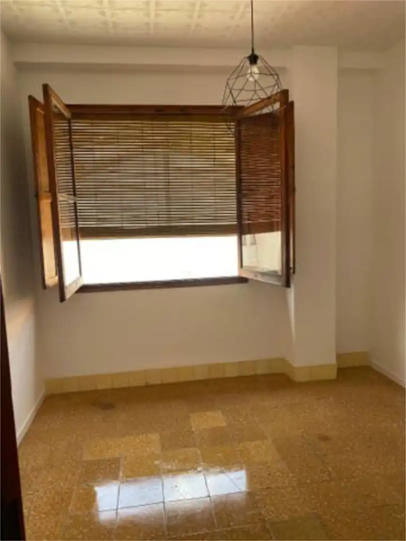 Wohnung zur Miete in La Llosa de Ranes Schlafzimmer von Wohnung zur Miete in La Llosa de Ranes mit Terrasse und Abstellraum
