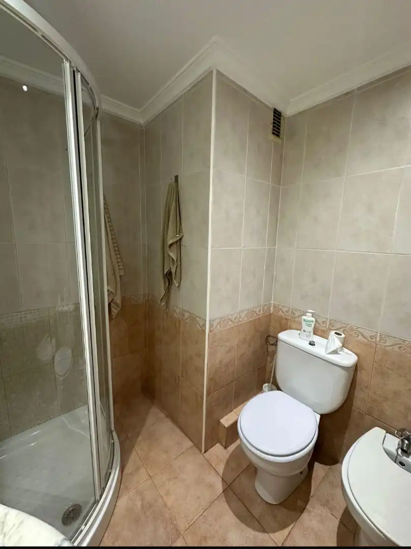 Room in Carrer del Beat Nicolau Factor, 21, Barrio de Patraix Room in Carrer del Beat Nicolau Factor, 21, Barrio de Patraix