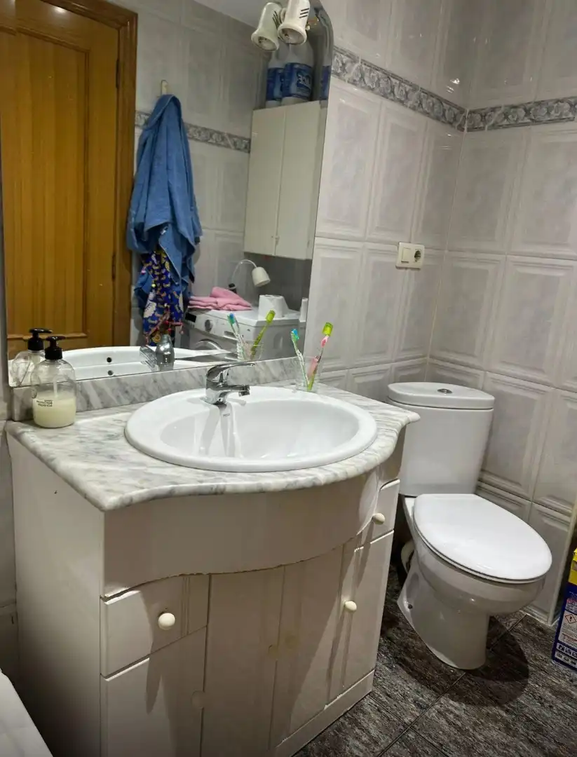 Room in Carrer del Beat Nicolau Factor, 21, Barrio de Patraix Room in Carrer del Beat Nicolau Factor, 21, Barrio de Patraix