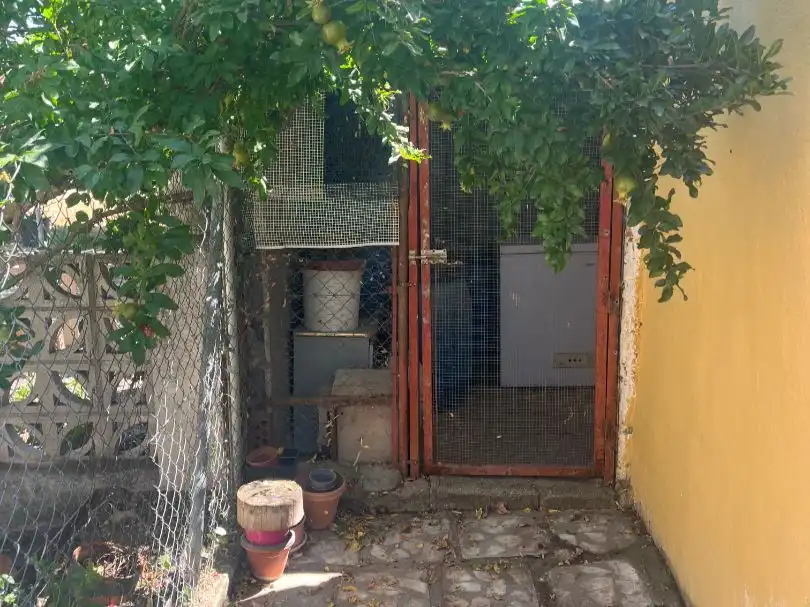 Houses for sale in Estremera  with Air Conditioner, Heating and Private garden