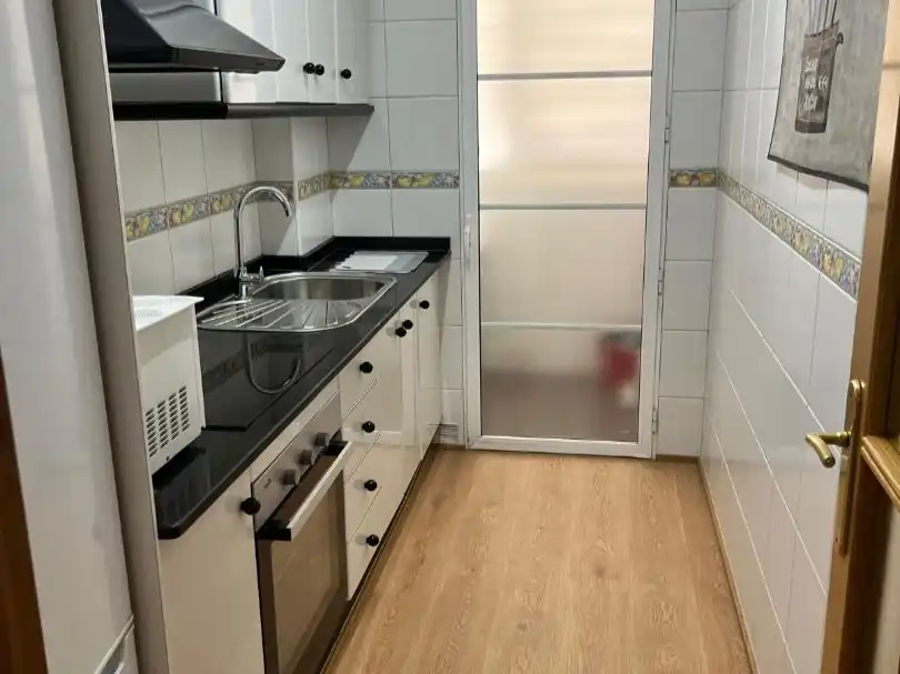 Pis de lloguer a Ronda de Garay, 35, San Juan Cuina de Pis de lloguer en Murcia amb Aire condicionat, Calefacció i Parquet