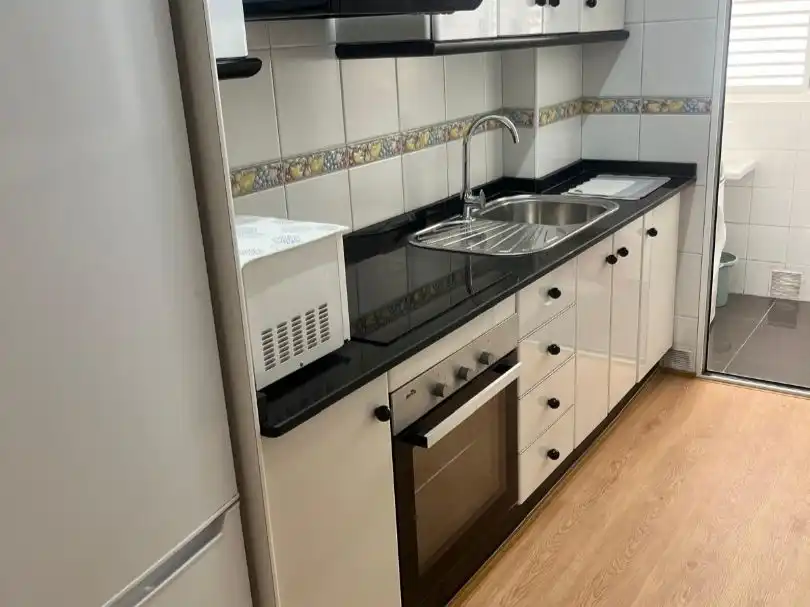 Pis de lloguer a Ronda de Garay, 35, San Juan Cuina de Pis de lloguer en Murcia amb Aire condicionat, Calefacció i Parquet