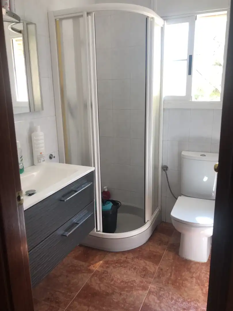 Houses for rent in Urbanització Garraf Dos, 33, Les Botigues de Sitges Bathroom of Houses for rent in Sitges with Air Conditioner, Terrace and Swimming Pool