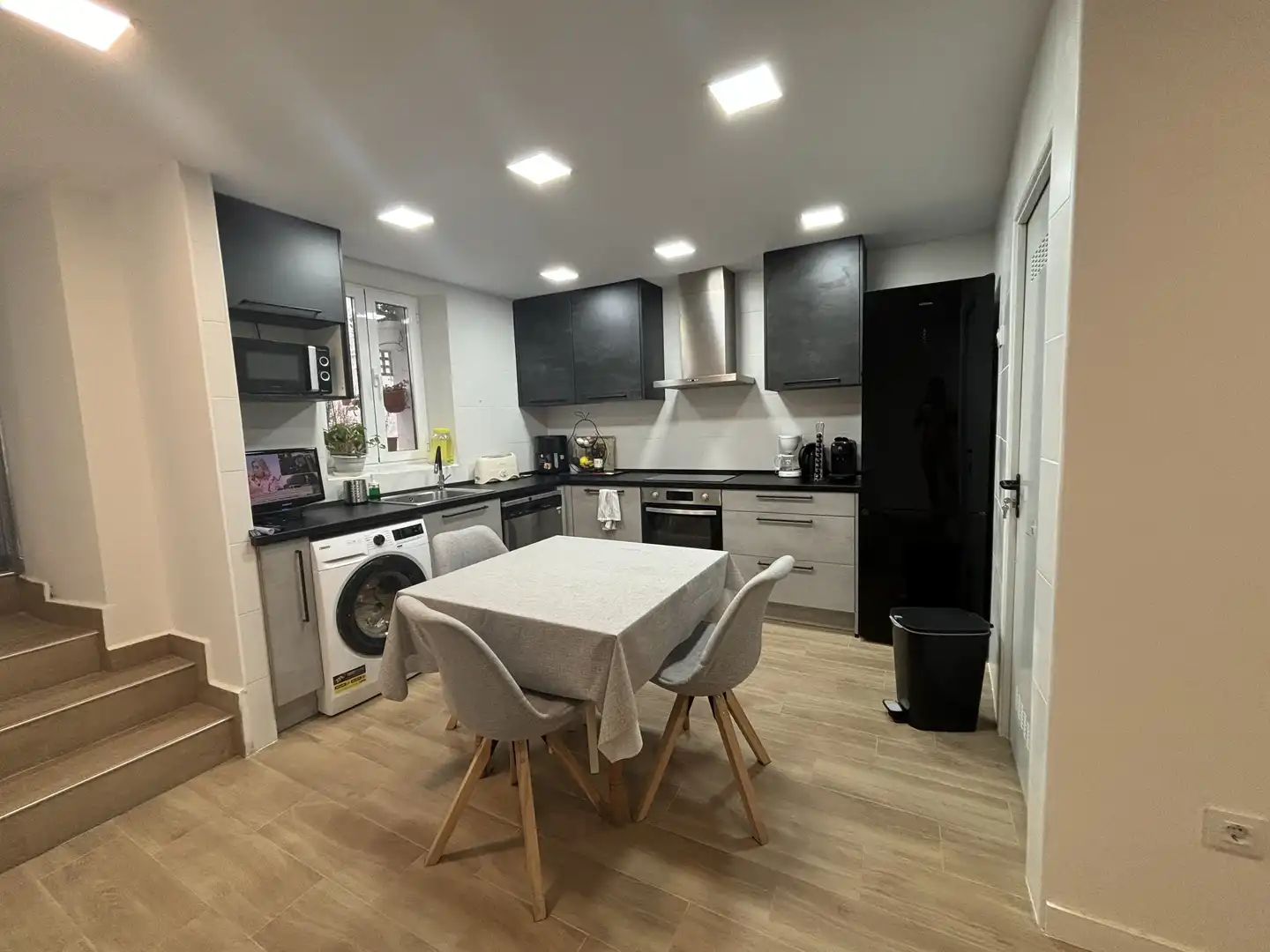 Detached homes for sale in Plaza Mayor, 2, Malpartida de Plasencia Kitchen of Detached homes for sale in Malpartida de Plasencia with Air Conditioner and Balcony