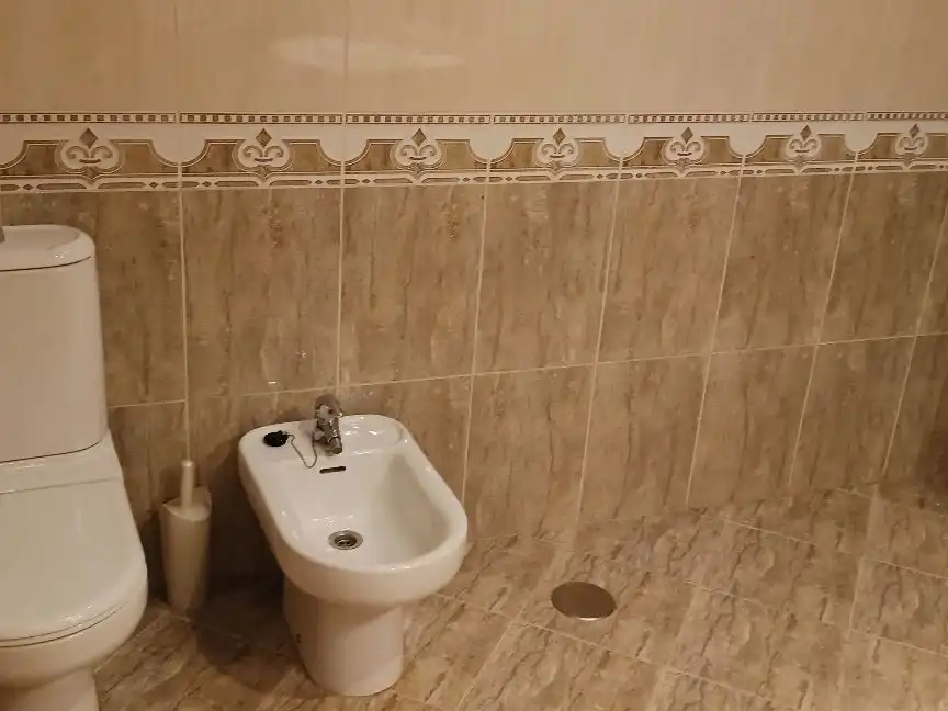 Bathroom of Flat for sale in Oviedo   with Heating, Parquet flooring and Terrace