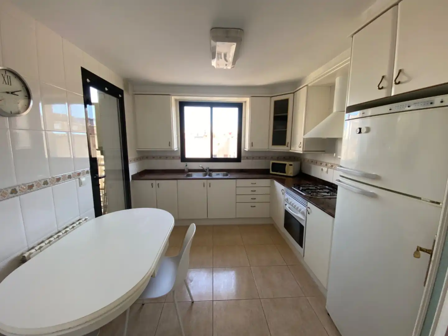 Kitchen of Flat for rent in  Palma de Mallorca  with Air Conditioner and Terrace