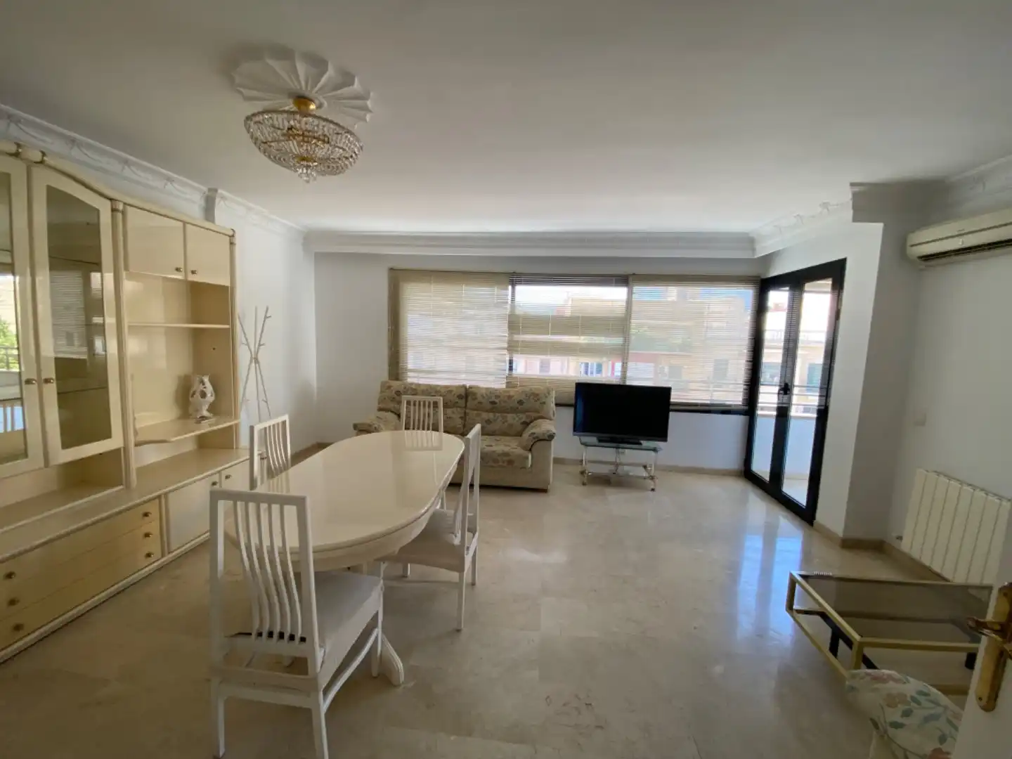 Dining room of Flat for rent in  Palma de Mallorca  with Air Conditioner and Terrace