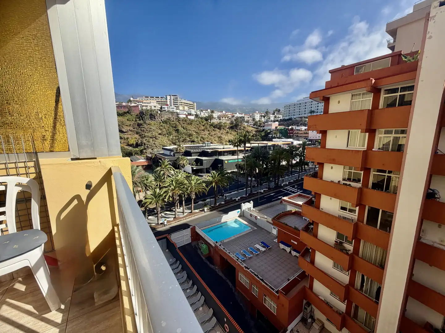 Außenansicht von Wohnung zum Verkauf in Puerto de la Cruz mit Terrasse, Schwimmbad und Möbliert