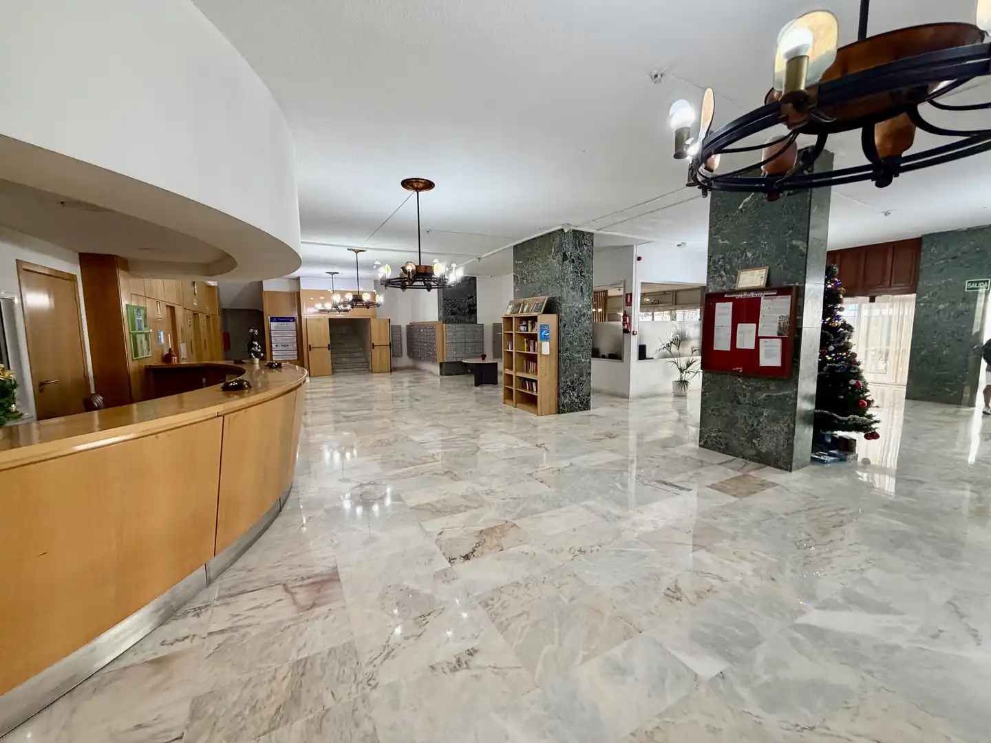 Wohnung zum Verkauf in Puerto de la Cruz mit Terrasse, Schwimmbad und Möbliert