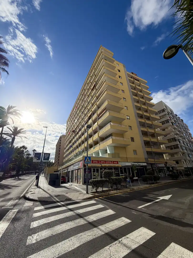 Außenansicht von Wohnung zum Verkauf in Puerto de la Cruz mit Terrasse, Schwimmbad und Möbliert