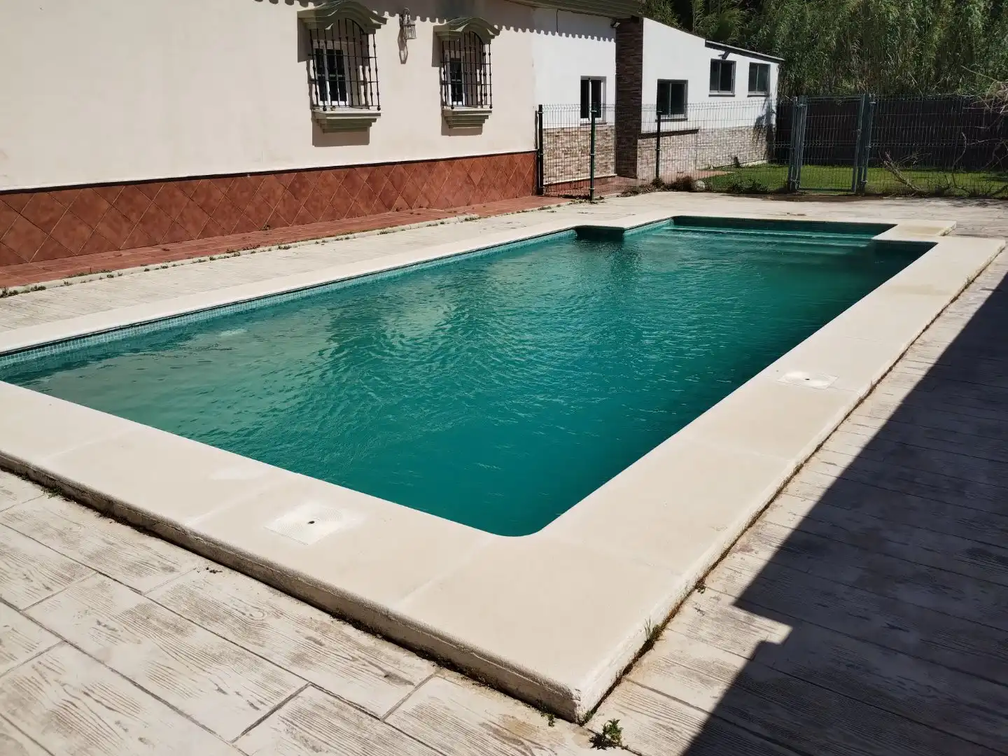 Swimming pool of Country homes for sale in El Puerto de Santa María  with Swimming Pool