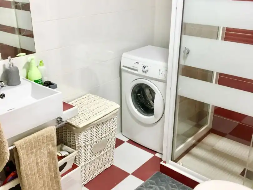 Piso de alquiler en Calle de Fermín Caballero, 51, La Paz