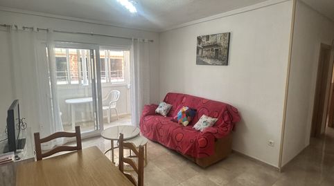 Foto 2 de Apartamento de alquiler en Colonia San Esteban, 2, Las Piscinas Naturales, Torrevieja