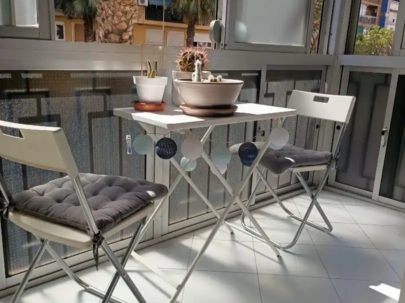 Piso de alquiler en Avenida de Barcelona, 41, Los Castillejos - La Trinidad Terraza de Piso de alquiler en Málaga con Terraza y Amueblado