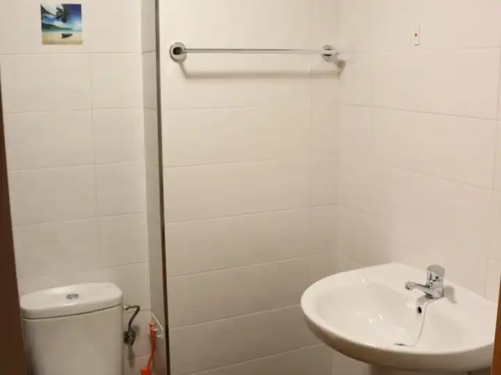 Pis en venda a Carretera el Portillín, 8, Villaquilambre Bany de Pis en venda en Villaquilambre amb Terrassa i Balcó