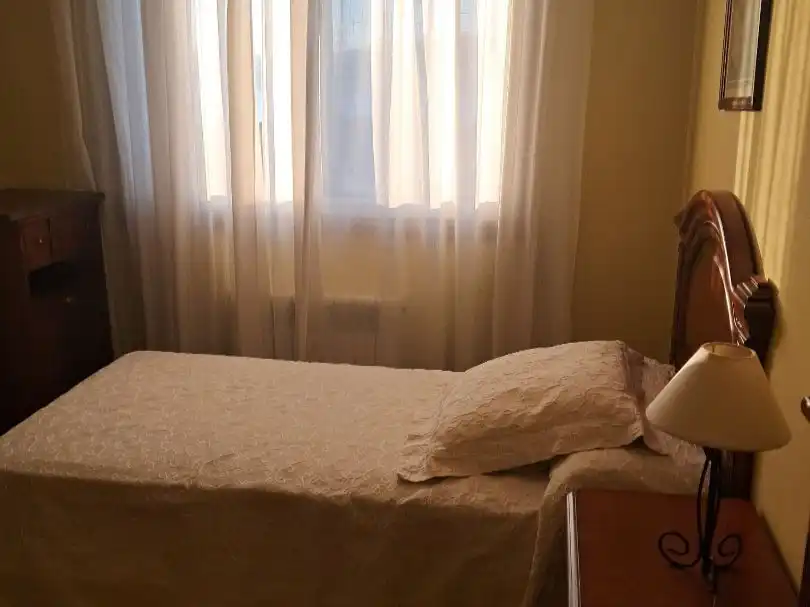 Bedroom of Flat for rent in Vigo   with Heating, Parquet flooring and Terrace
