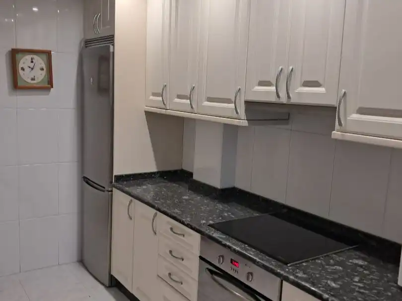 Kitchen of Flat for rent in Vigo   with Heating, Parquet flooring and Terrace