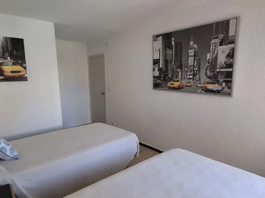 Dormitori de Apartament de lloguer en El Puig de Santa Maria amb Terrassa, Piscina i Moblat