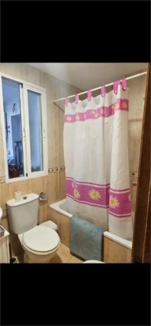 Habitació a Barrio de Zaidín Habitació a Barrio de Zaidín