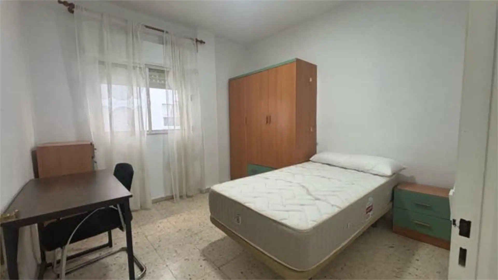 Piso de alquiler en Casco Antiguo
