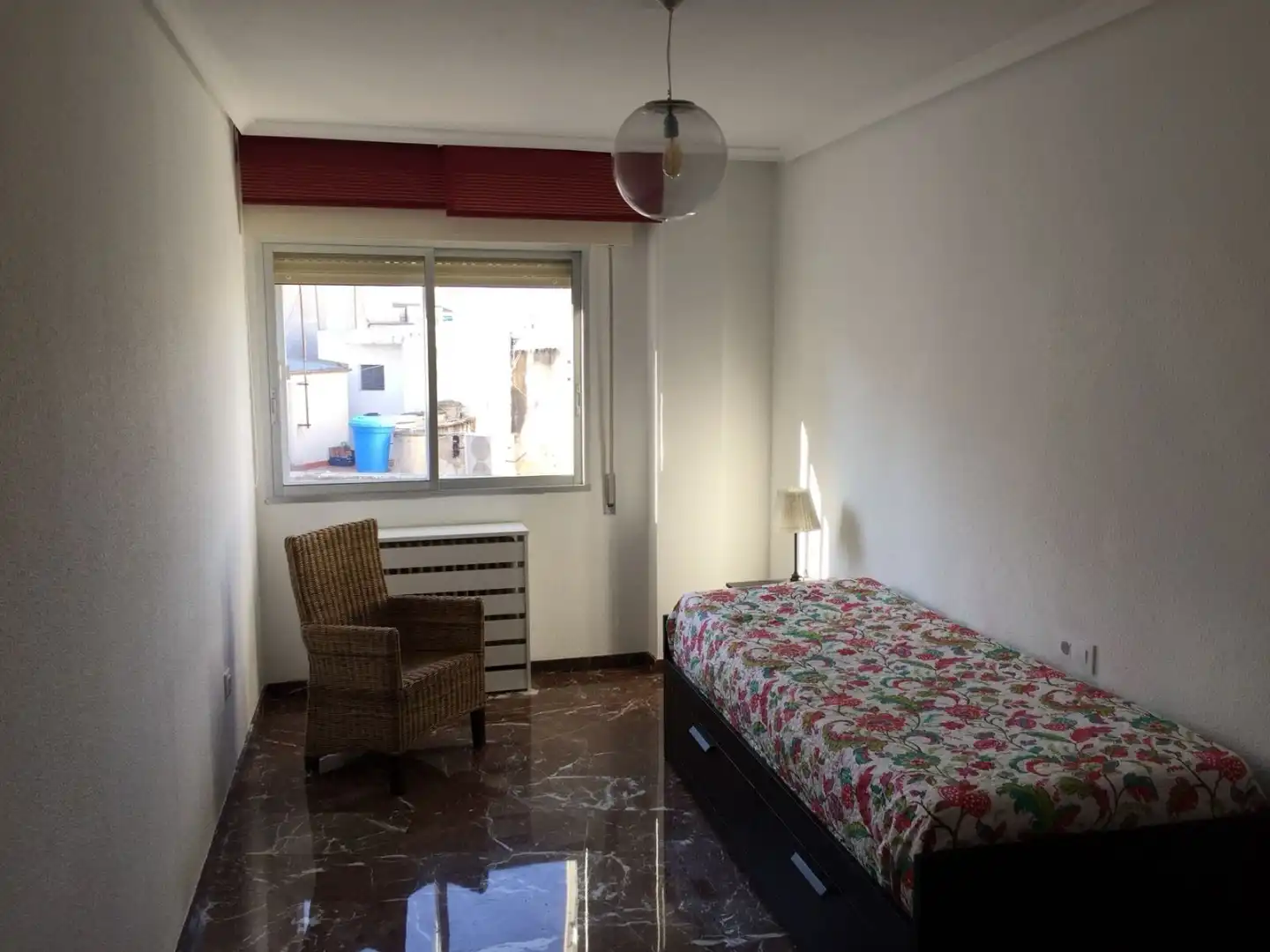 Flat for rent in Calle Navas de Tolosa, 10, Avda de Madrid - Pº de la Estación Bedroom of Flat for rent in Jaén with Air Conditioner, Heating and Furnished