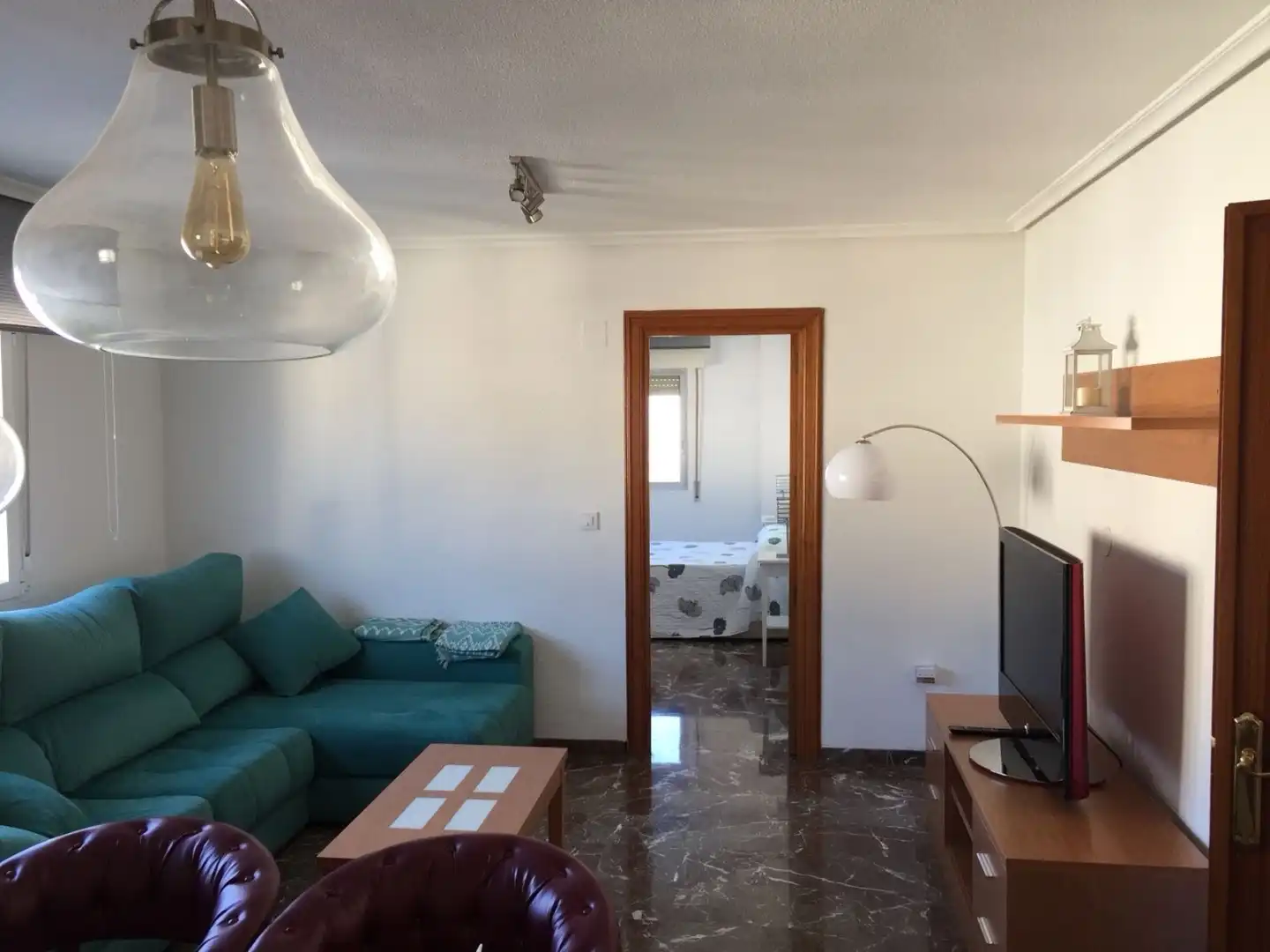 Flat for rent in Calle Navas de Tolosa, 10, Avda de Madrid - Pº de la Estación Living room of Flat for rent in Jaén with Air Conditioner, Heating and Furnished