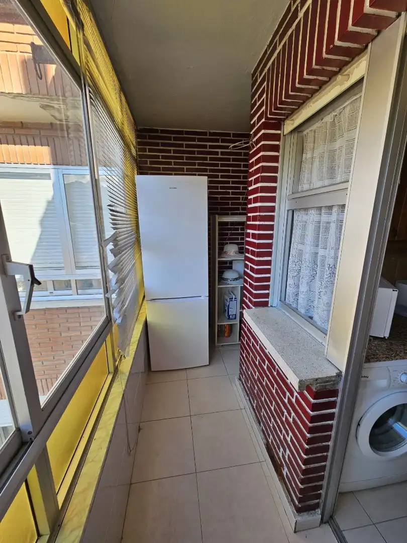 Piso en venta en Calle Emilia Menéndez, 5, La Robla Terraza de Piso en venta en La Robla con Calefacción, Parquet y Terraza