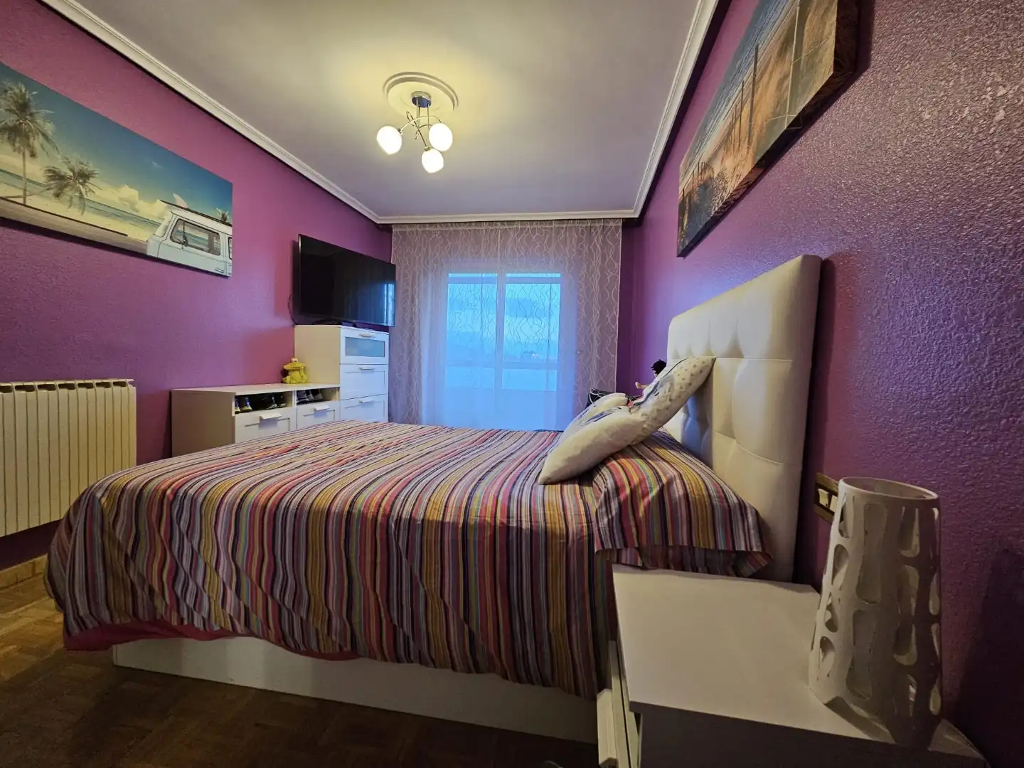 Piso en venta en Calle Emilia Menéndez, 5, La Robla Habitación de Piso en venta en La Robla con Calefacción, Parquet y Terraza