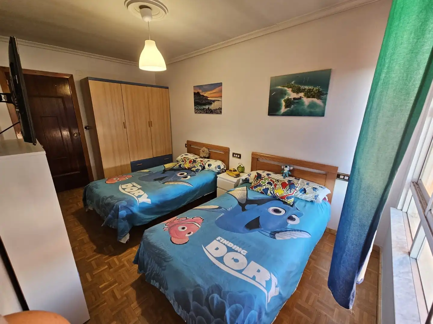 Piso en venta en Calle Emilia Menéndez, 5, La Robla Habitación de Piso en venta en La Robla con Calefacción, Parquet y Terraza