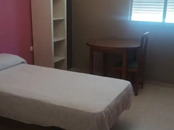 Habitación en Calle Antonio Buero Vallejo, 6, Doctor Barraquer - G. Renfe - Policlínico