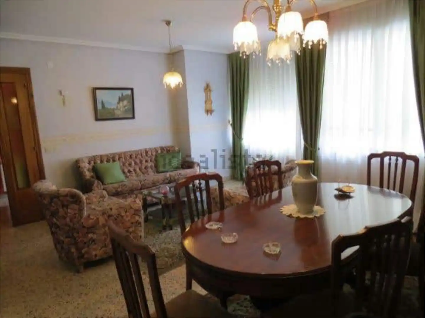 Pis en venda a Pan y Guindas Sala d'estar de Pis en venda en Palencia amb Calefacció i Traster