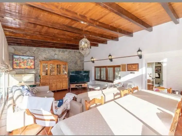 Piso en venta en Camino de Garrapinillos, 28, Casetas - Villarrapa Sala de estar de Piso en venta en Zaragoza con Aire acondicionado, Calefacción y Jardín privado