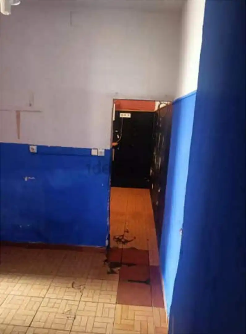 Local de alquiler en Manzaneque con Aire acondicionado