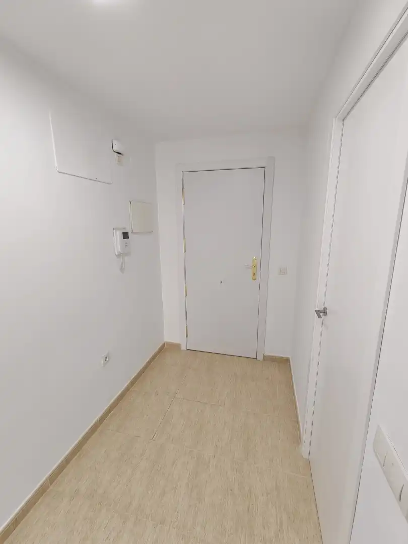 Wohnung zur Miete in Carrer Valencia, 23, L'Olleria Wohnung zur Miete in L'Olleria mit Ofen, Waschmaschine und Mikrowelle