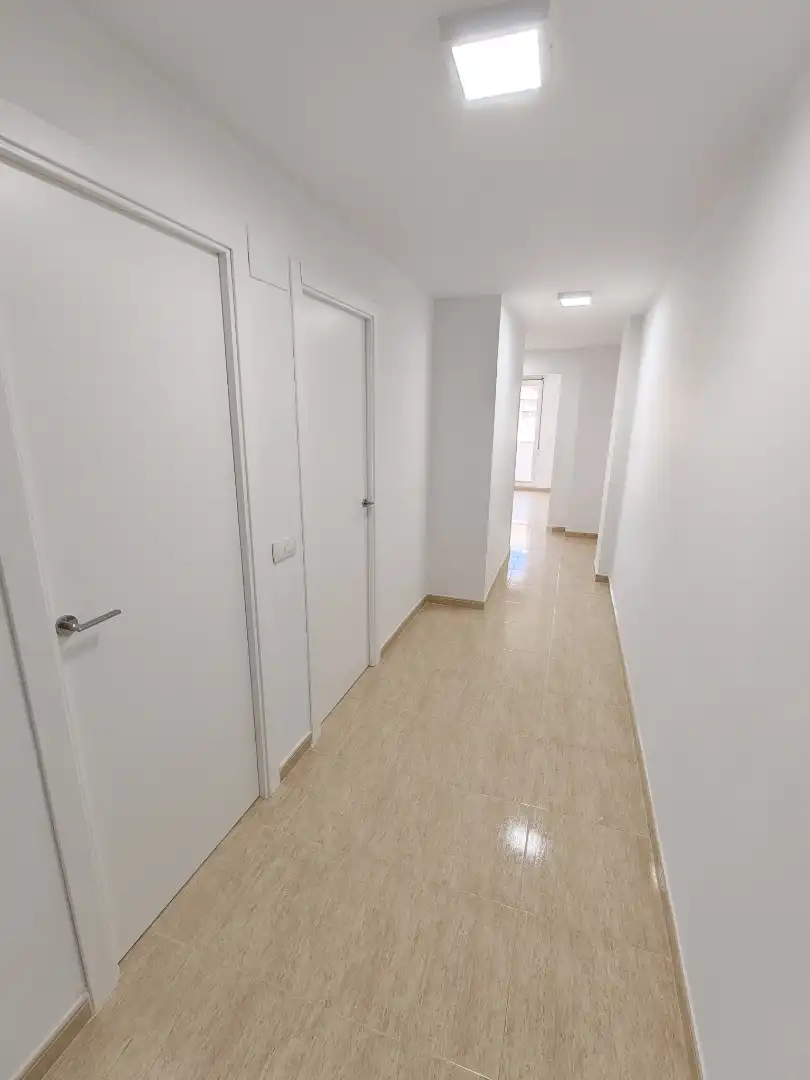 Wohnung zur Miete in Carrer Valencia, 23, L'Olleria Wohnung zur Miete in L'Olleria mit Ofen, Waschmaschine und Mikrowelle