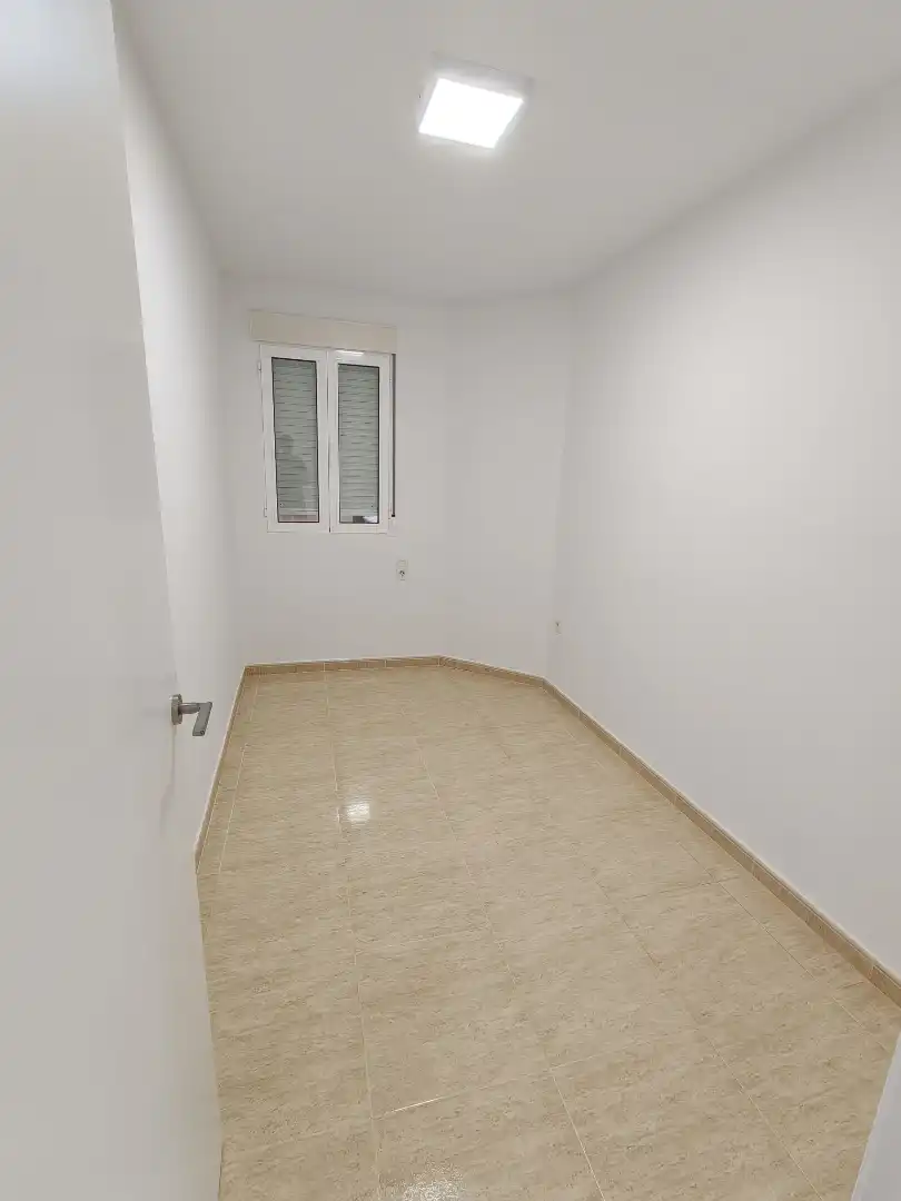 Wohnung zur Miete in Carrer Valencia, 23, L'Olleria Schlafzimmer von Wohnung zur Miete in L'Olleria mit Ofen, Waschmaschine und Mikrowelle