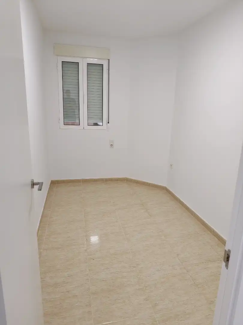 Wohnung zur Miete in Carrer Valencia, 23, L'Olleria Schlafzimmer von Wohnung zur Miete in L'Olleria mit Ofen, Waschmaschine und Mikrowelle