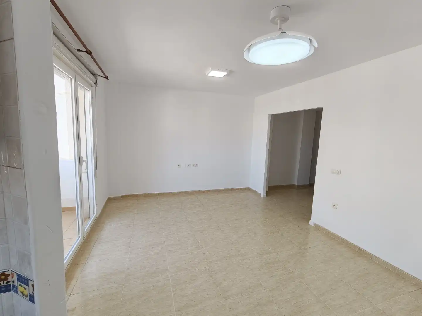 Wohnung zur Miete in Carrer Valencia, 23, L'Olleria Esszimmer von Wohnung zur Miete in L'Olleria mit Ofen, Waschmaschine und Mikrowelle