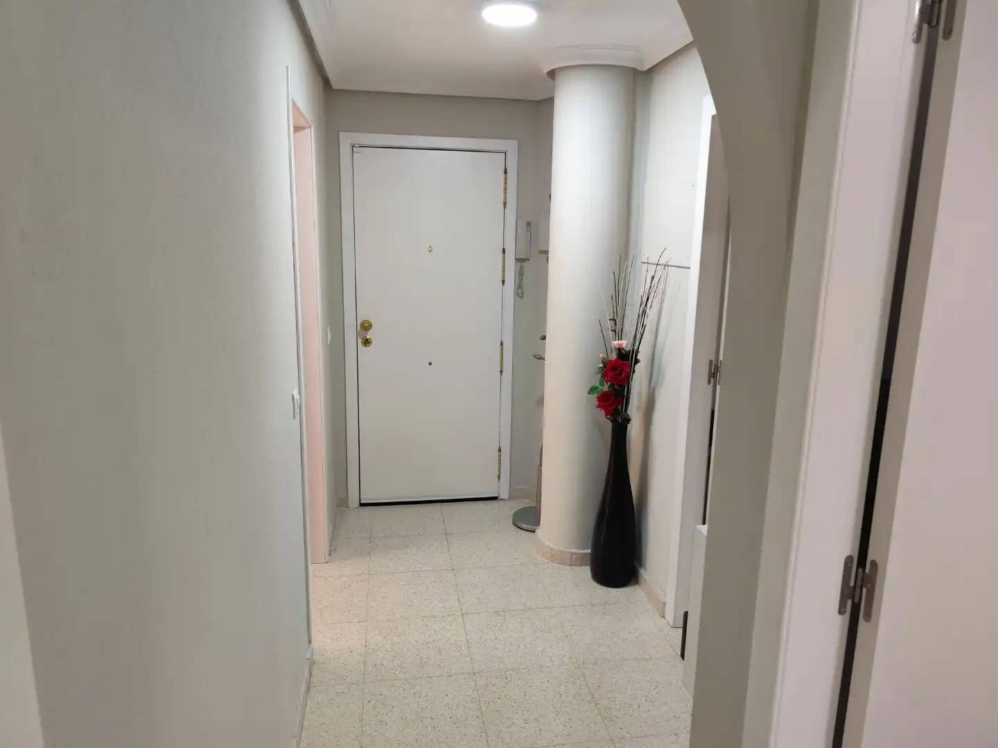 Piso de alquiler en Avenida Médicos sin Frontera, 3, Colores - Entreparques Piso de alquiler en Sevilla con Aire acondicionado, Calefacción y Amueblado